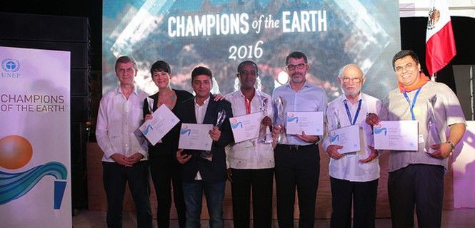 Algunos de los premiados en la ceremonia de entrega / Foto: ONU