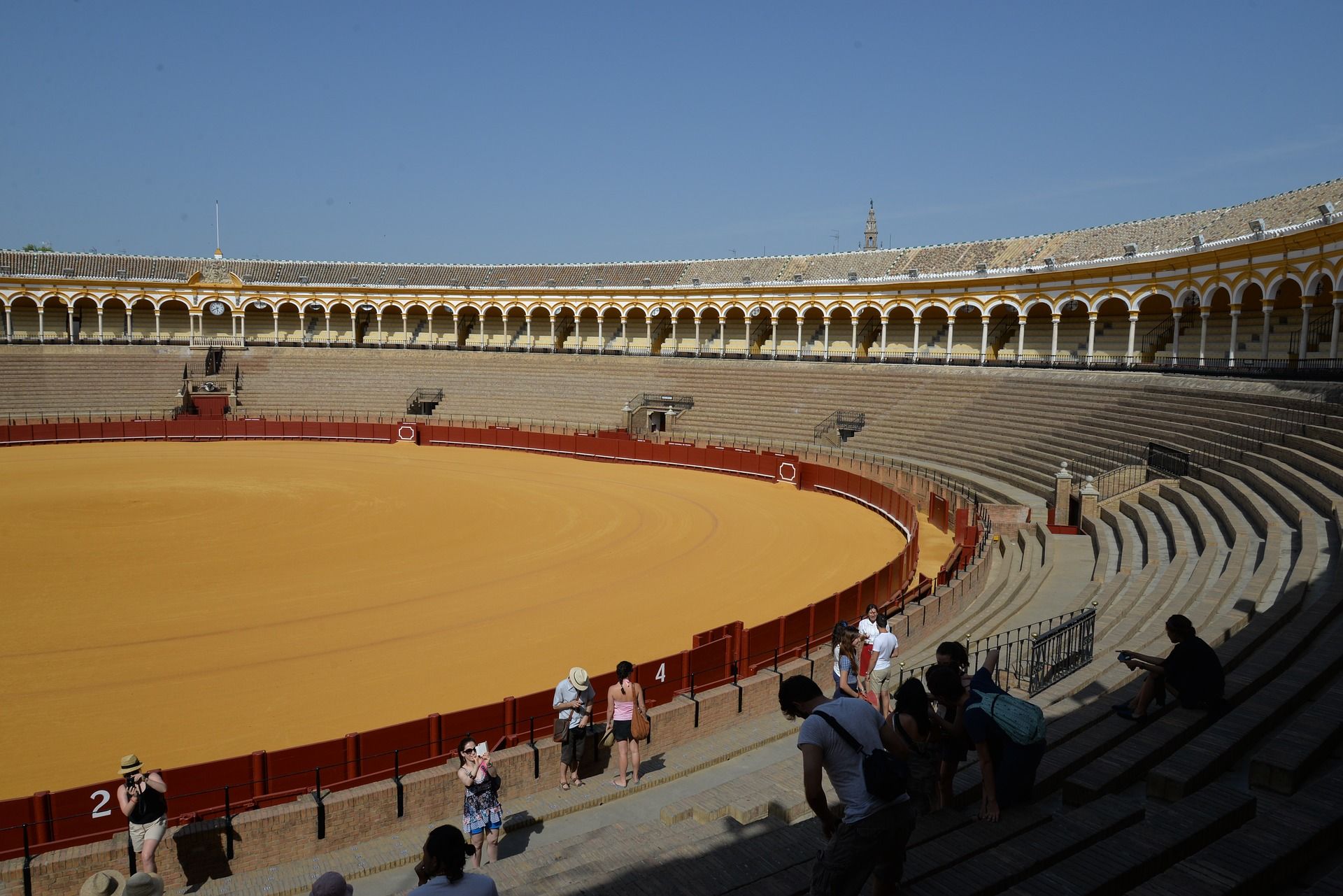 Plaza de toros. Apartar a los menores de la violencia de la tauromaquia / Foto: Pixabay