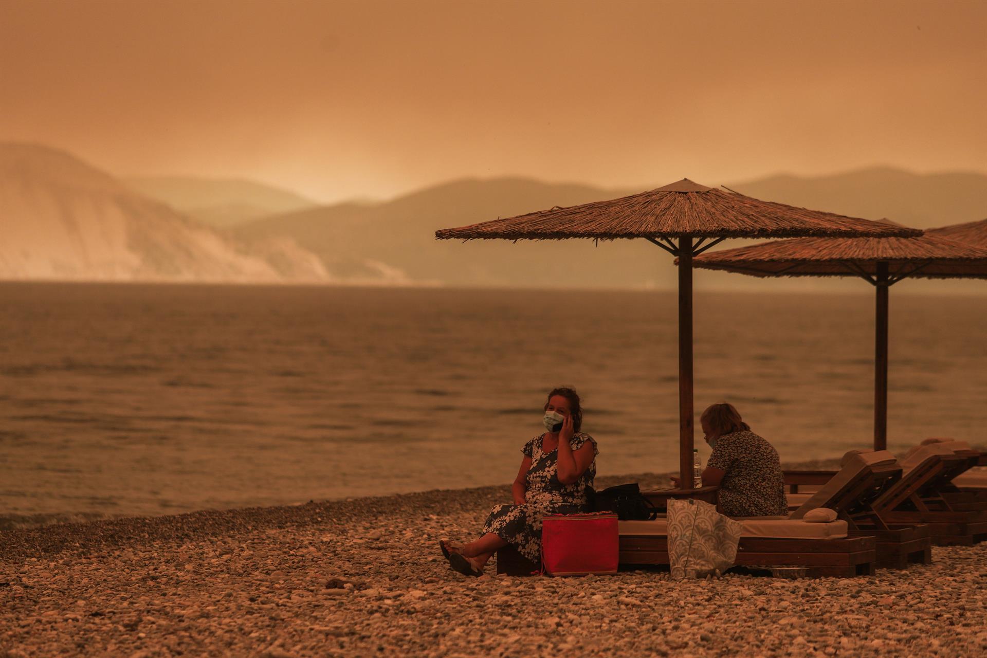Incendios en la isla de Eubea en Grecia / Foto: EP