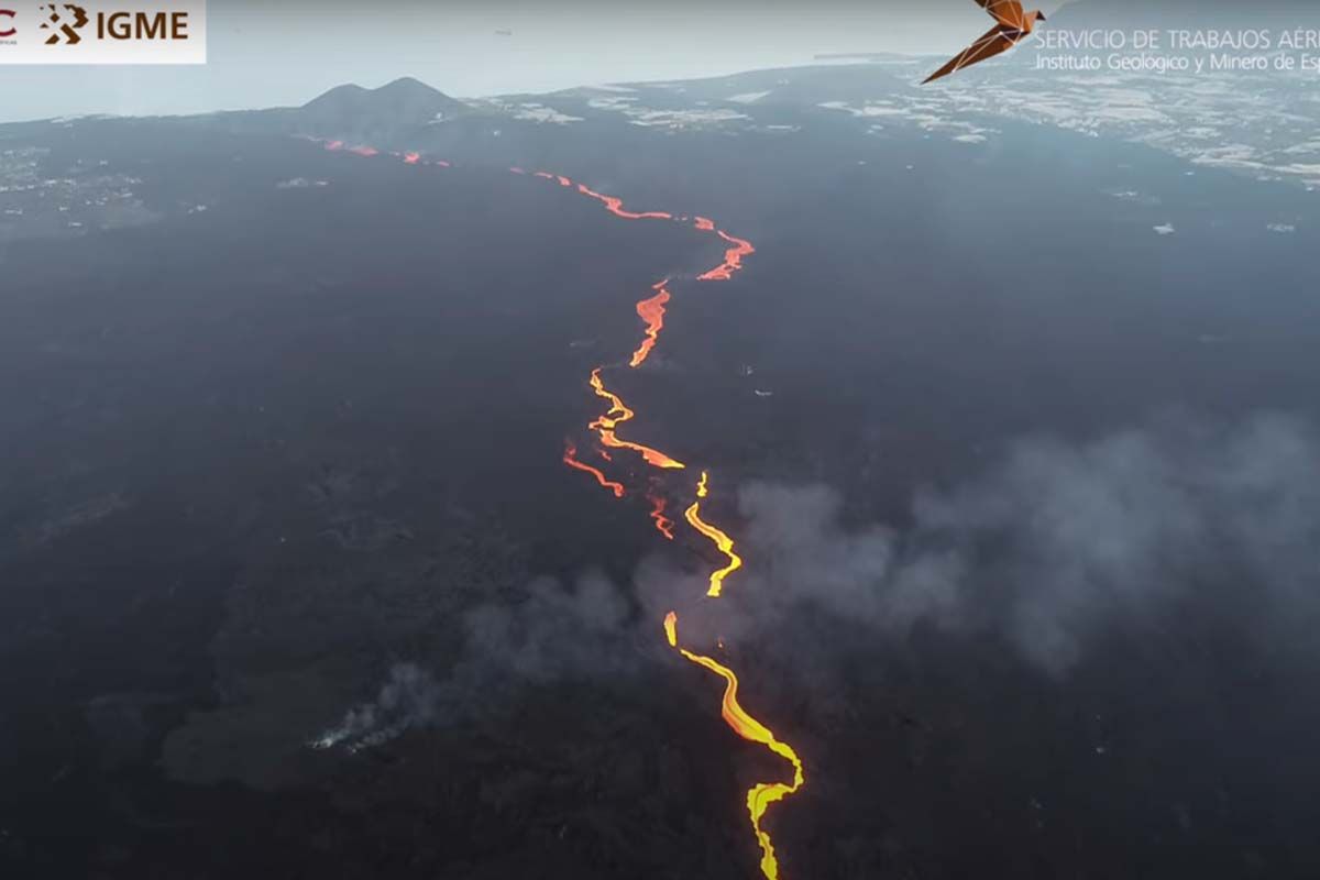 Imagen del estado general centros de emisión superiores y coladas centrales del volcán de La Palma / Foto: IGME