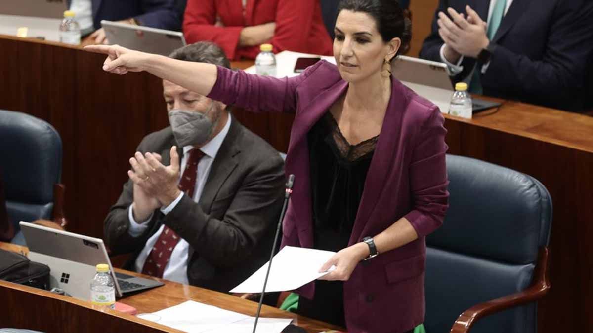 La portavoz de Vox, Rocío Monasterio, durante un pleno de la Asamblea de Madrid / Foto: EP