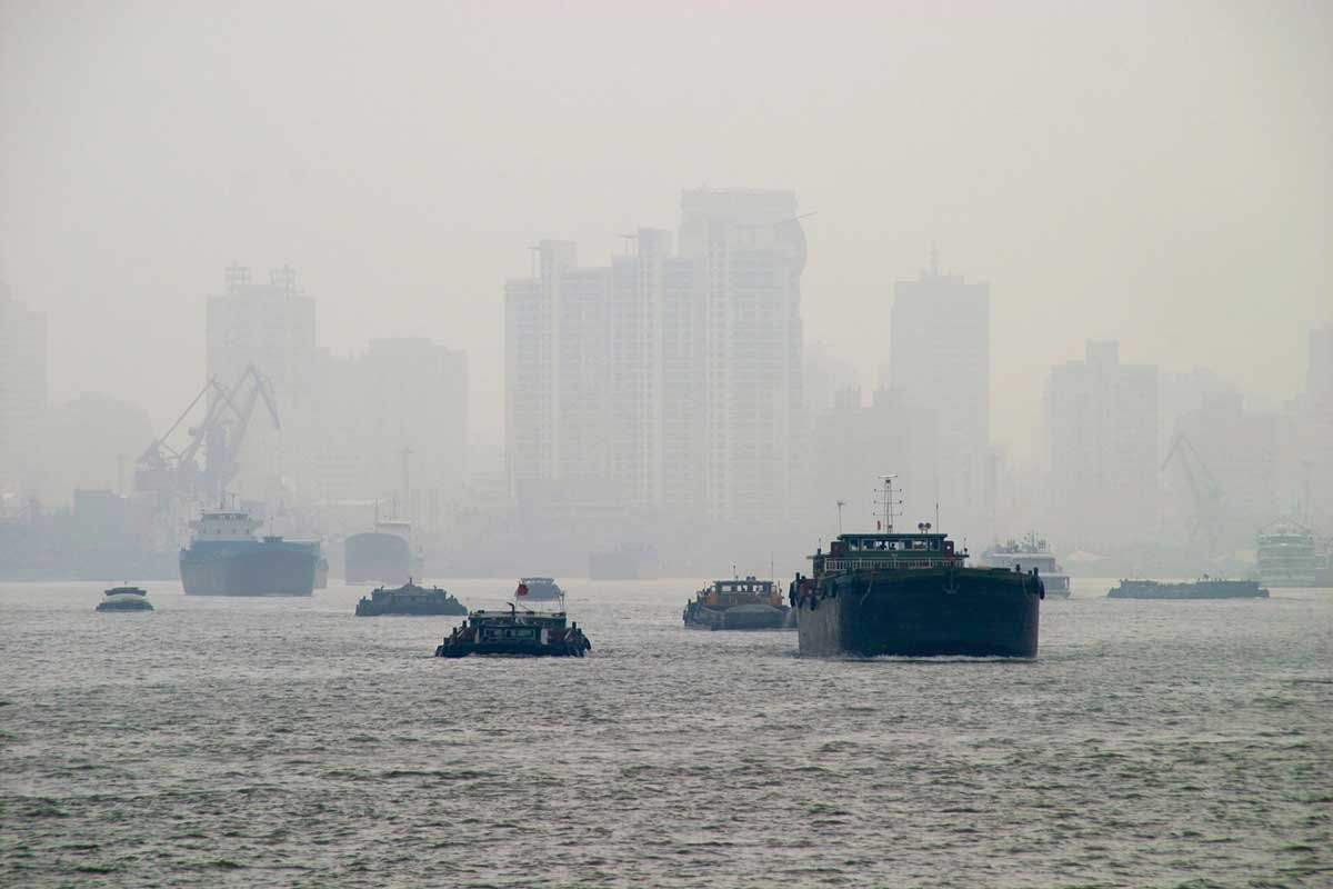 Vista de la contaminación del aire en la costa de Shanghái, China / Foto: Pixabay