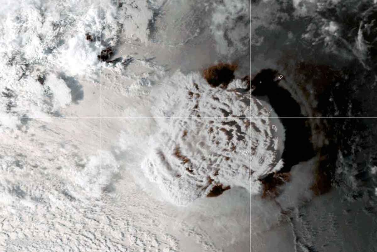 Erupción del volcán Hunga Tonga Hunga Ha'apai / Imagen: NASA
