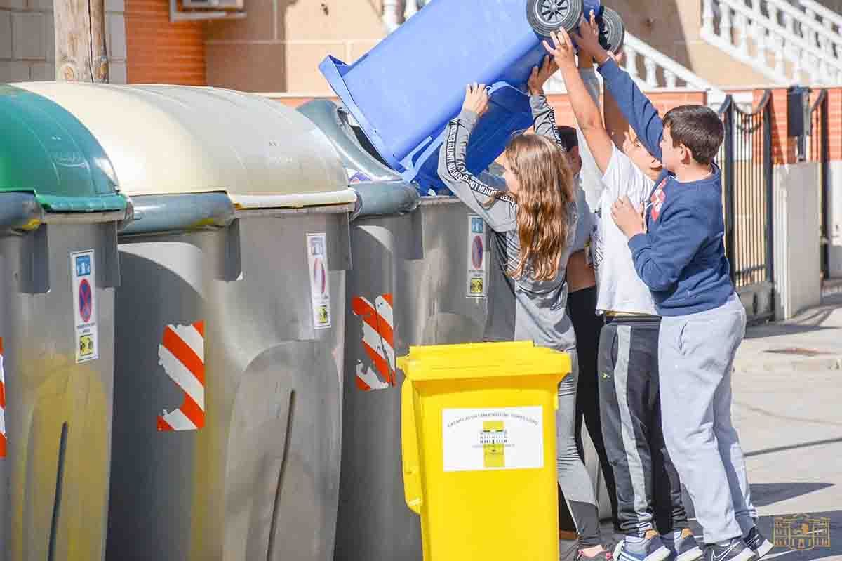 Contenedor basura en Tomelloso, municipio situado en el noreste de la provincia de Ciudad Real / Foto: EP