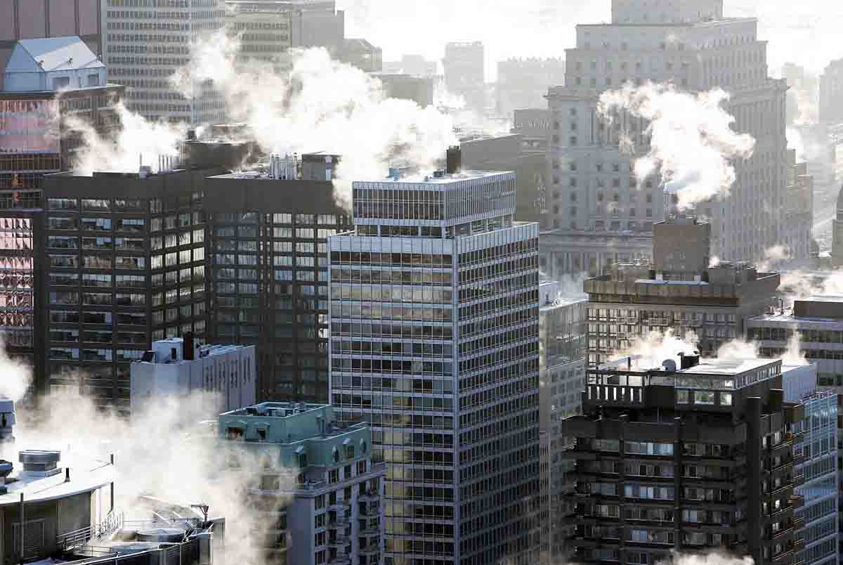 Imagen de archivo del aire contaminado de una ciudad / Foto: EP