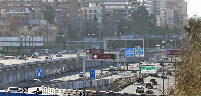 Madrid lleva siete años superando los niveles permitidos de NO2 / Foto: EP