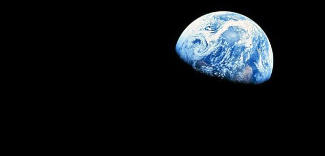 La Tierra contemplada desde la superficie de la Luna / Foto: WMC