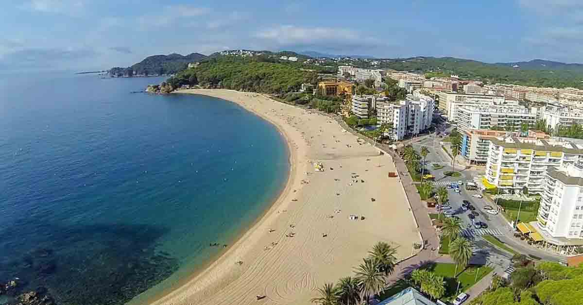 Cataluña quiere incentivar el ahorro de agua entre los turistas / Foto:  EP