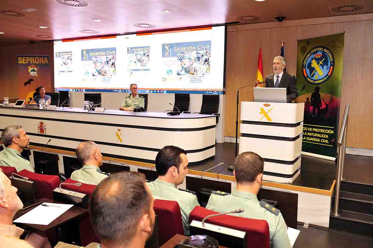 Marlaska presenta la Oficina de Análisis de Información sobre Actividades ilícitas Medioambientales de la Guardia Civil / Foto: EP