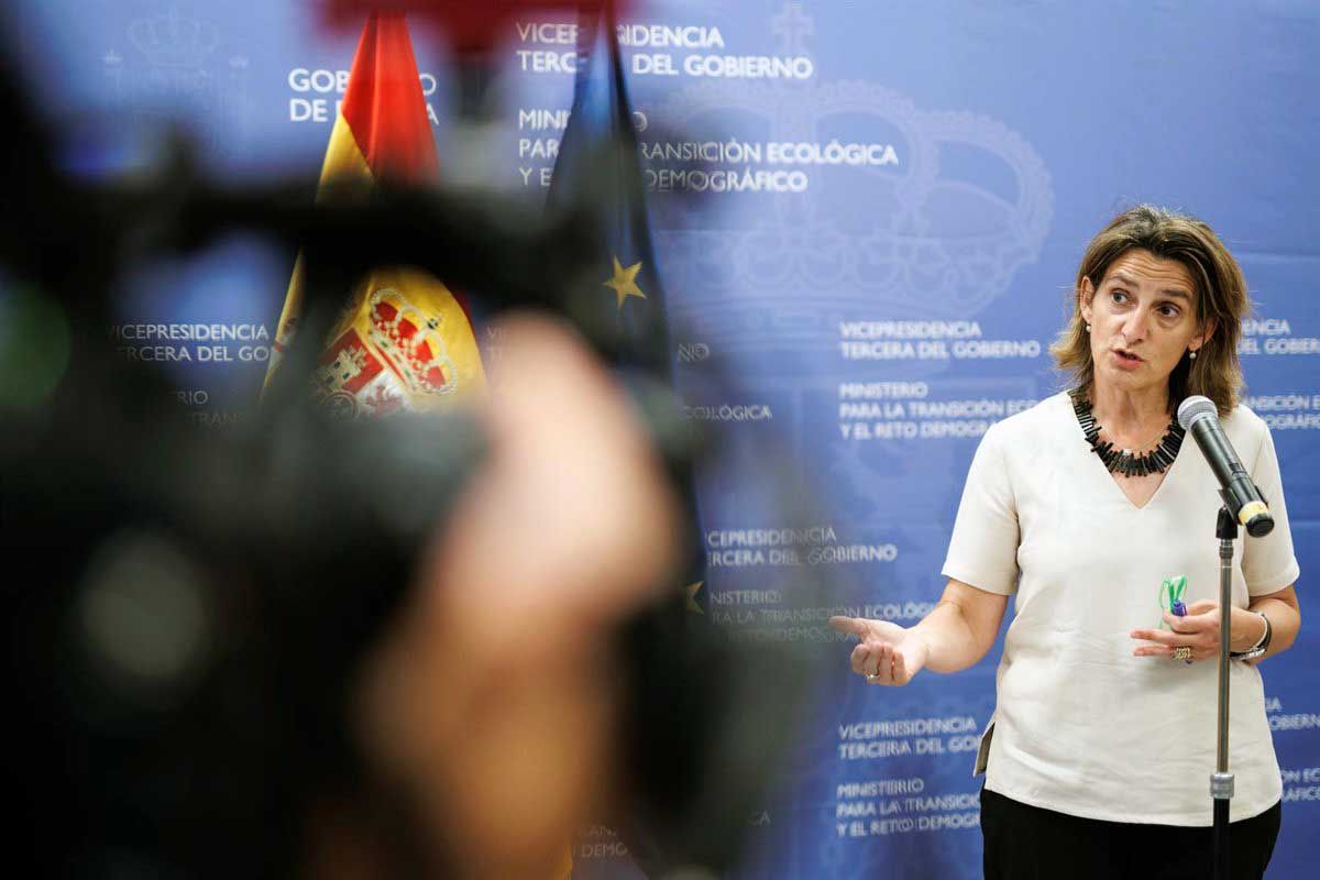 La vicepresidenta tercera del Gobierno y ministra para la Transición Ecológica y el Reto Demográfico, Teresa Ribera. Entrada en vigor de la 'excepción ibérica' / Foto: EP