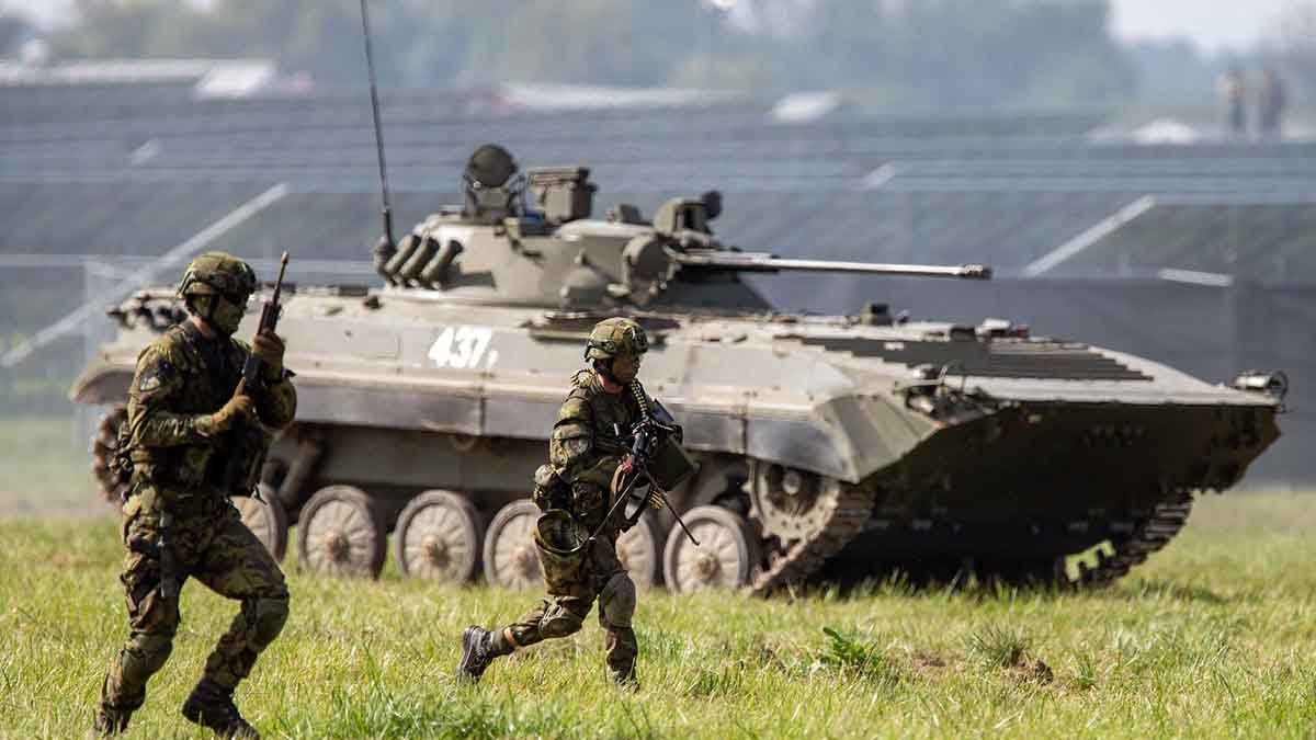 Militares de la OTAN durante un ejercicio militar en la República Checa / Foto: Archivo - EP