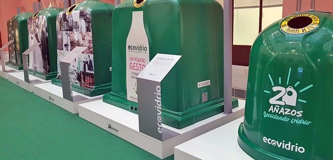 Exposición conmemorativa de modelos de contenedores utilizados en España / Foto: EP