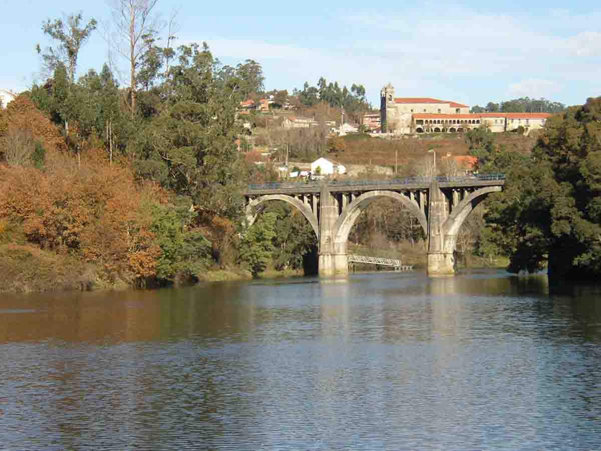 Río Lérez a su paso por Pontevedra. Sequía / Foto: EP