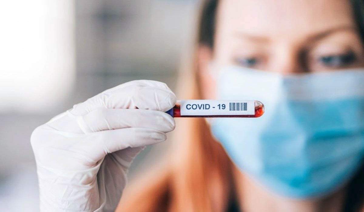 Se han registrado este viernes 26.018 nuevos casos de coronavirus / Foto: EP