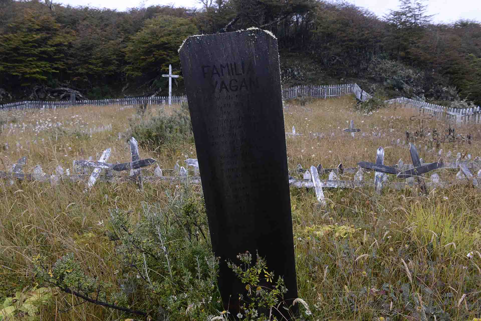 Cementerio de Cala Mejillones, donde residía la última comunidad yagán a principios del pasado siglo / Alfons Rodríguez