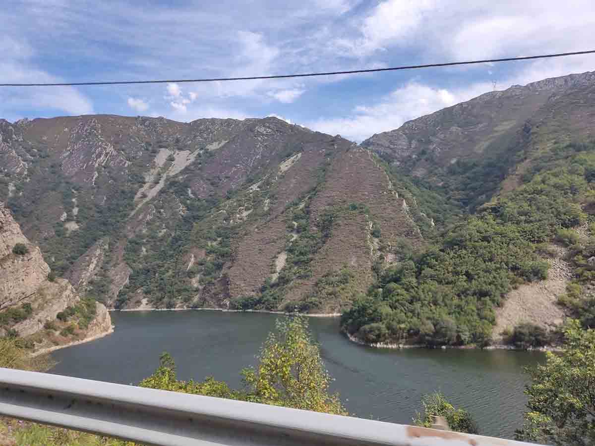 Embalse occidente. Carabanzo (Asturias). Los 2.500 millones de fondos europeos no atajan el cambio climático o la sequía / Foto: EP