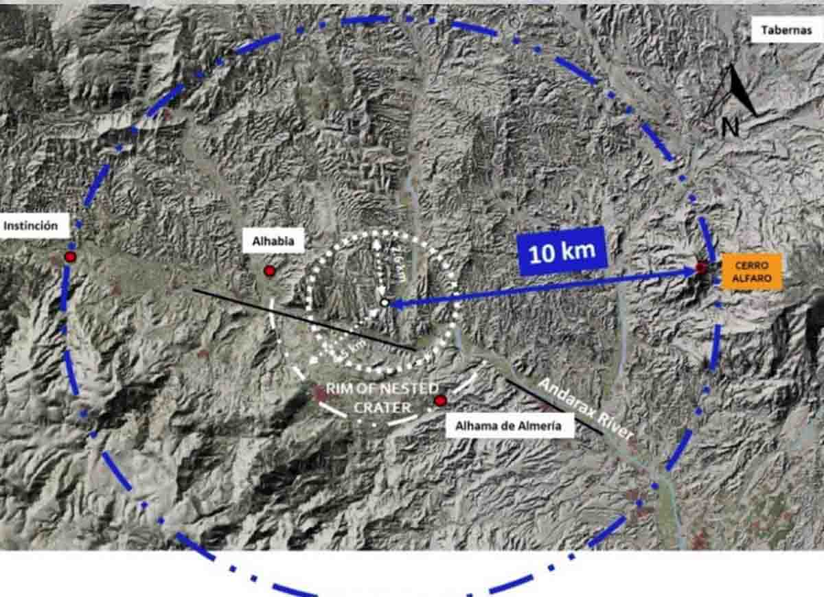 Localización del centro del cráter y radio de 20 kilómetros de la zona afectada por el impacto en la cuenca Alhabia Tabernas / Imagen: EP