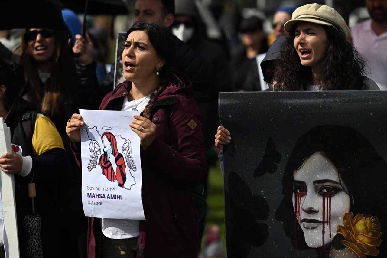 Protestas en Australia por la muerte de Mahsa Amini en Irán. Luchas feministas en Irán: mirando más allá del pañuelo / Foto: EP