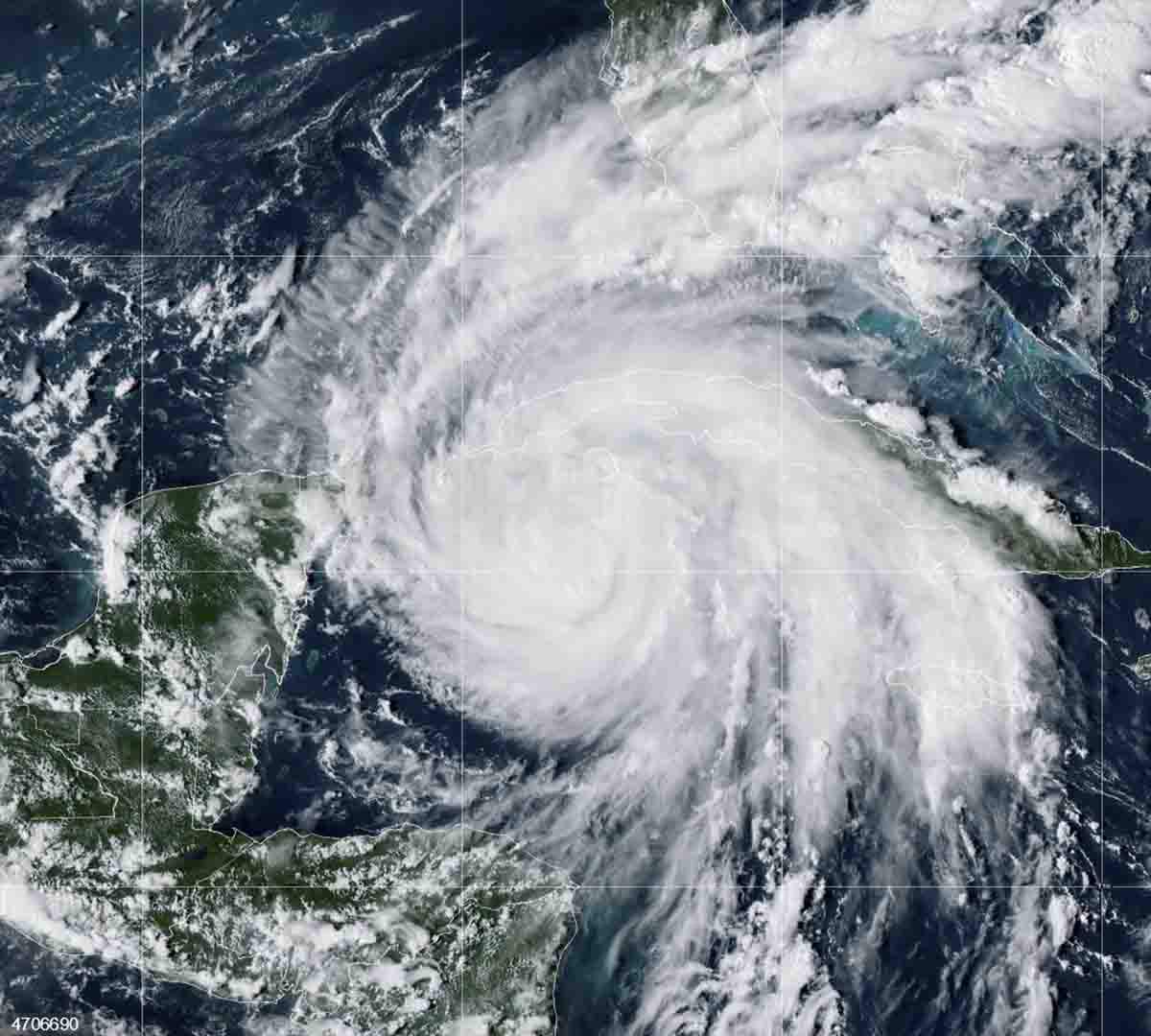 Vista aérea del huracán Ian en su avance hacia Cuba / Imagen: NOAA - EP