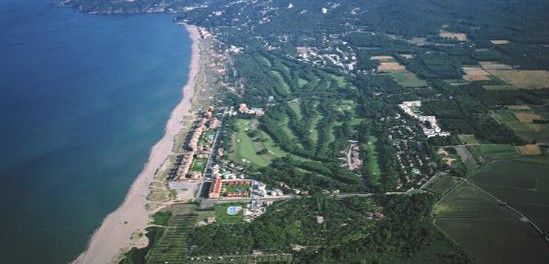 En la playa de Pals se quieren construir más de 1.000 viviendas sobre unos pinares asentados sobre dunas / Foto: SOS Costa Brava