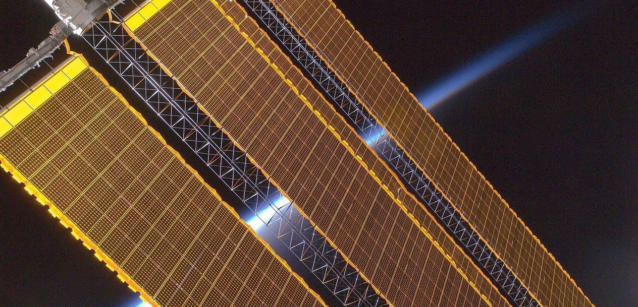 Paneles fotovoltáicos en la Estación Espacial Internacional / Foto: NASA