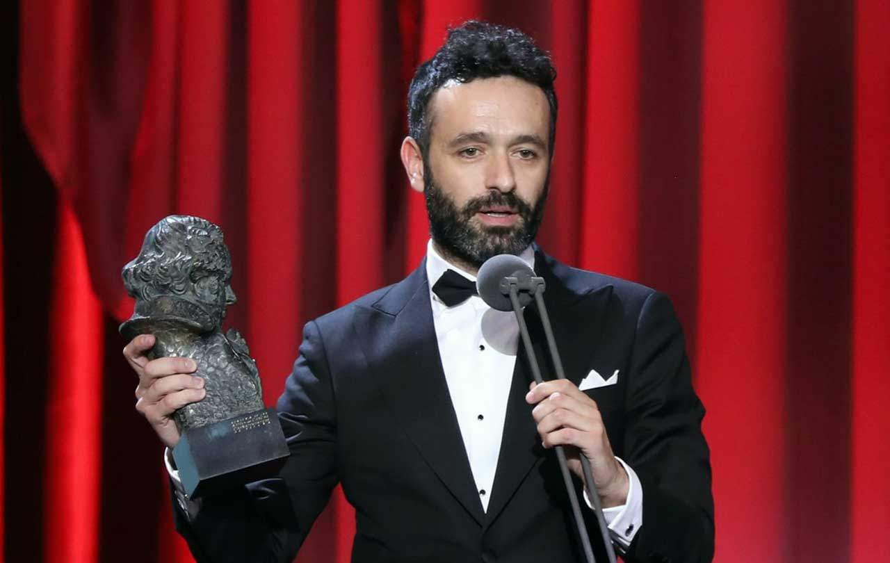 Rodrigo Sorogoyen recoge el Premio Goya 2019 a la Mejor Dirección por la película 'El reino' / Foto: EP