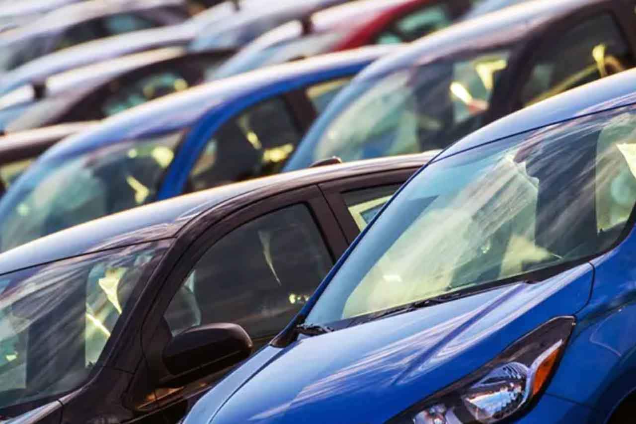 La huella de carbono a la hora de comprar un coche ¿Nos importa? / Foto: EP