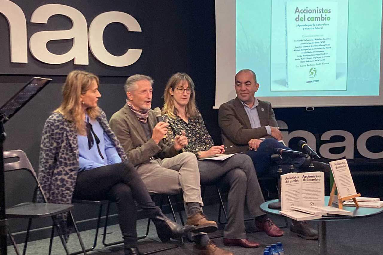 Presentación del libro en el FNAC. De izquierda a derecha Miriam Campos Leirós, Fernando Valladares, Erika Martínez y Juan Carlos Del Olmo / Foto: Gerard Lombarte