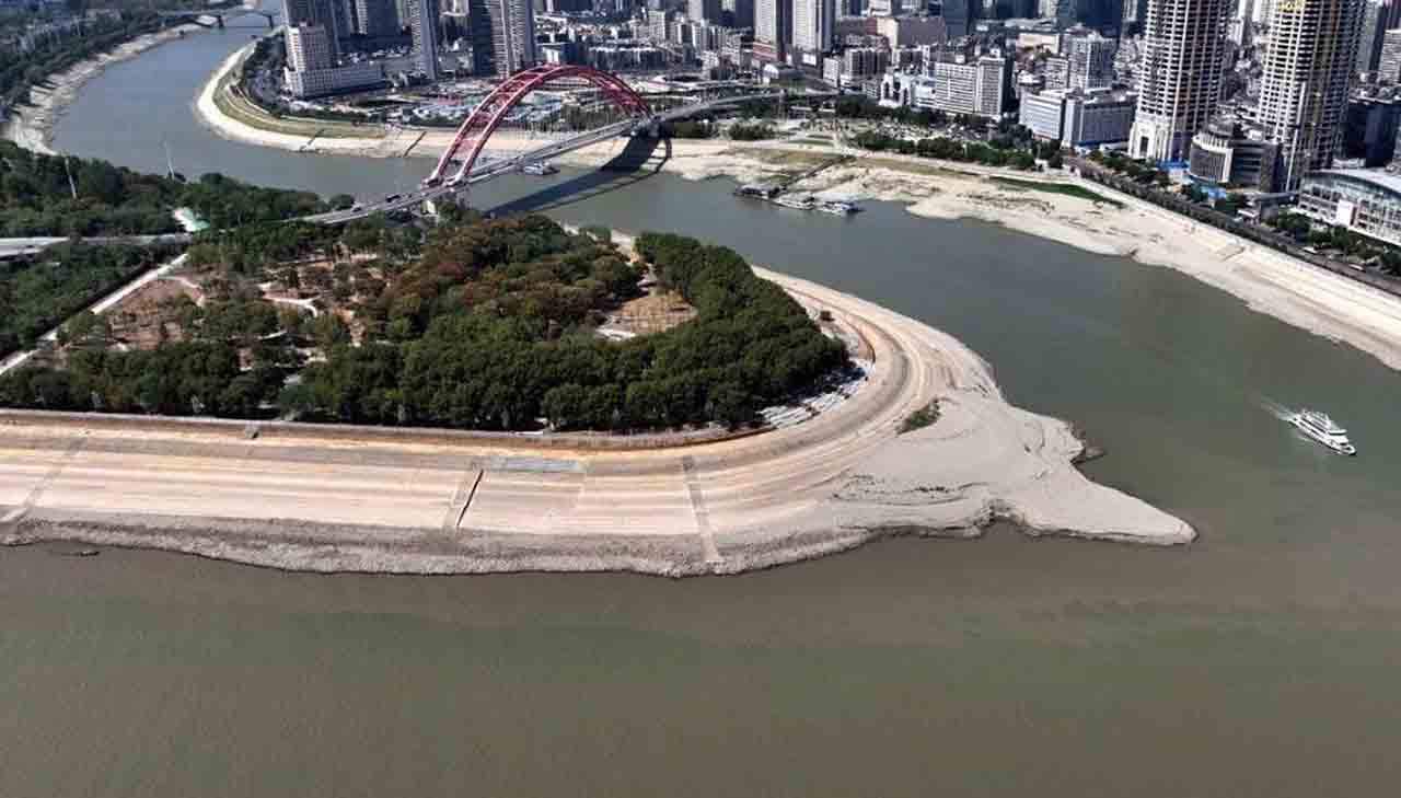 Descenso de caudal en el río Yangtze (China). Calor extremo y sequía / Foto: Universidad de Oxford