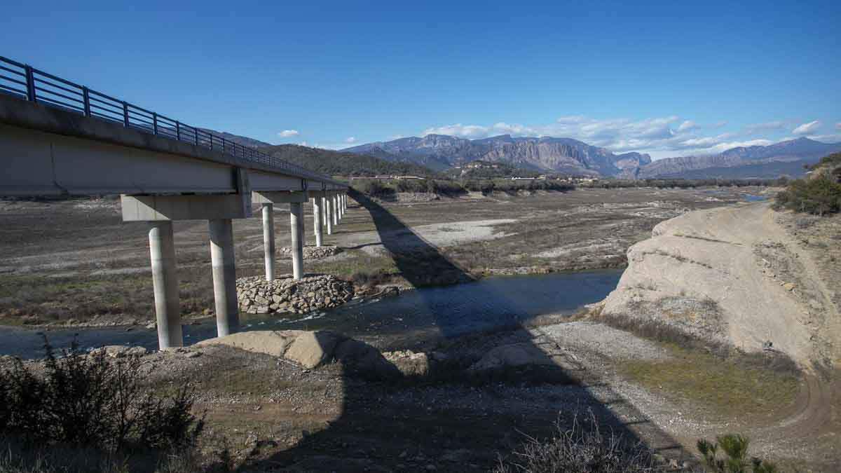 Sequía en Cataluña. Embalse de Rialb en Lleida / Foto: EP