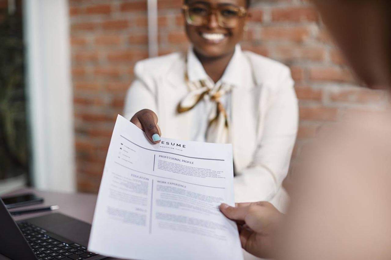 Discriminación racial en la contratación laboral en Europa / Foto: SINC