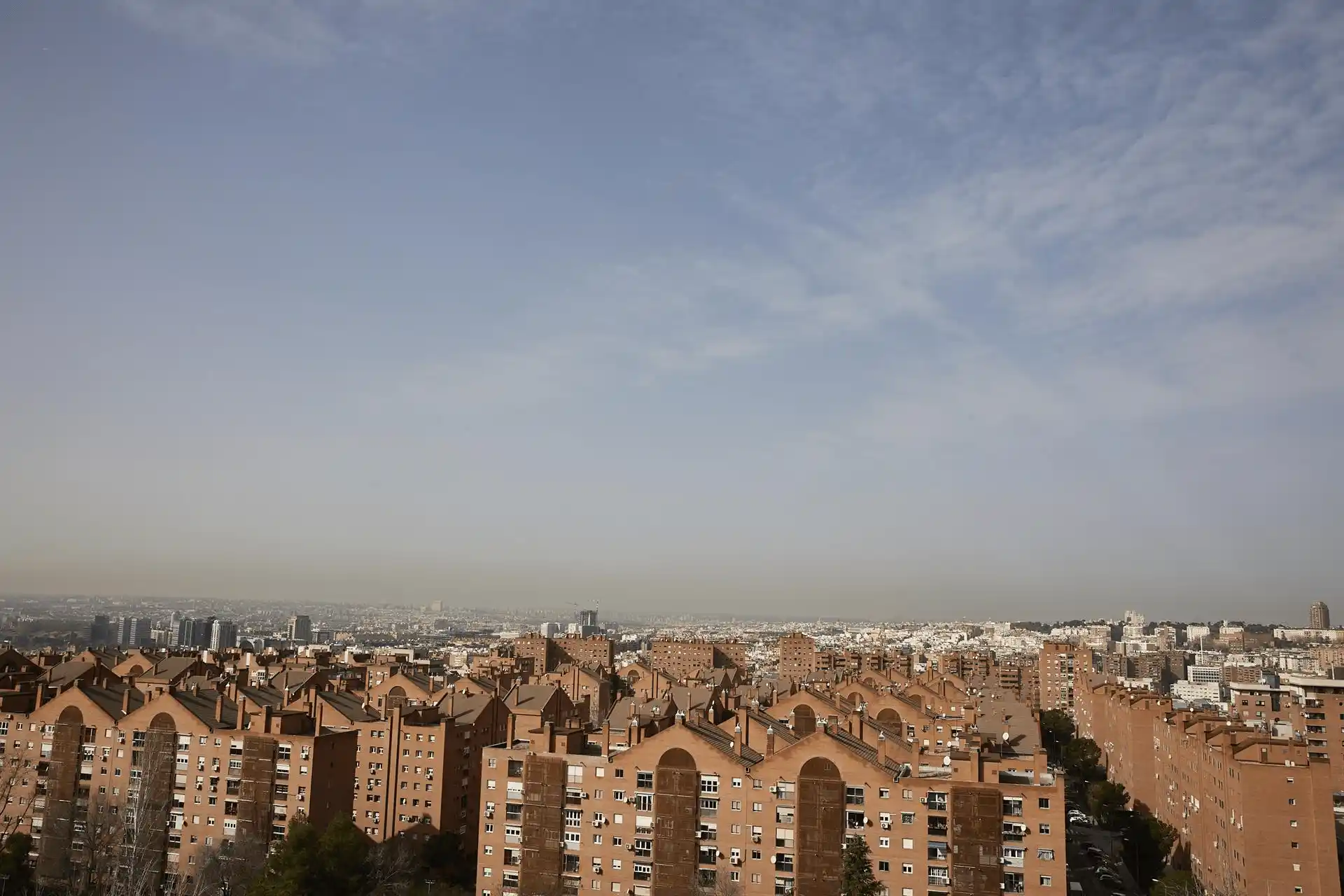 Imagen de la boina de contaminación en Madrid, a 10 de febrero de 2022, en Madrid (España). Calidad del aire / Foto: EP