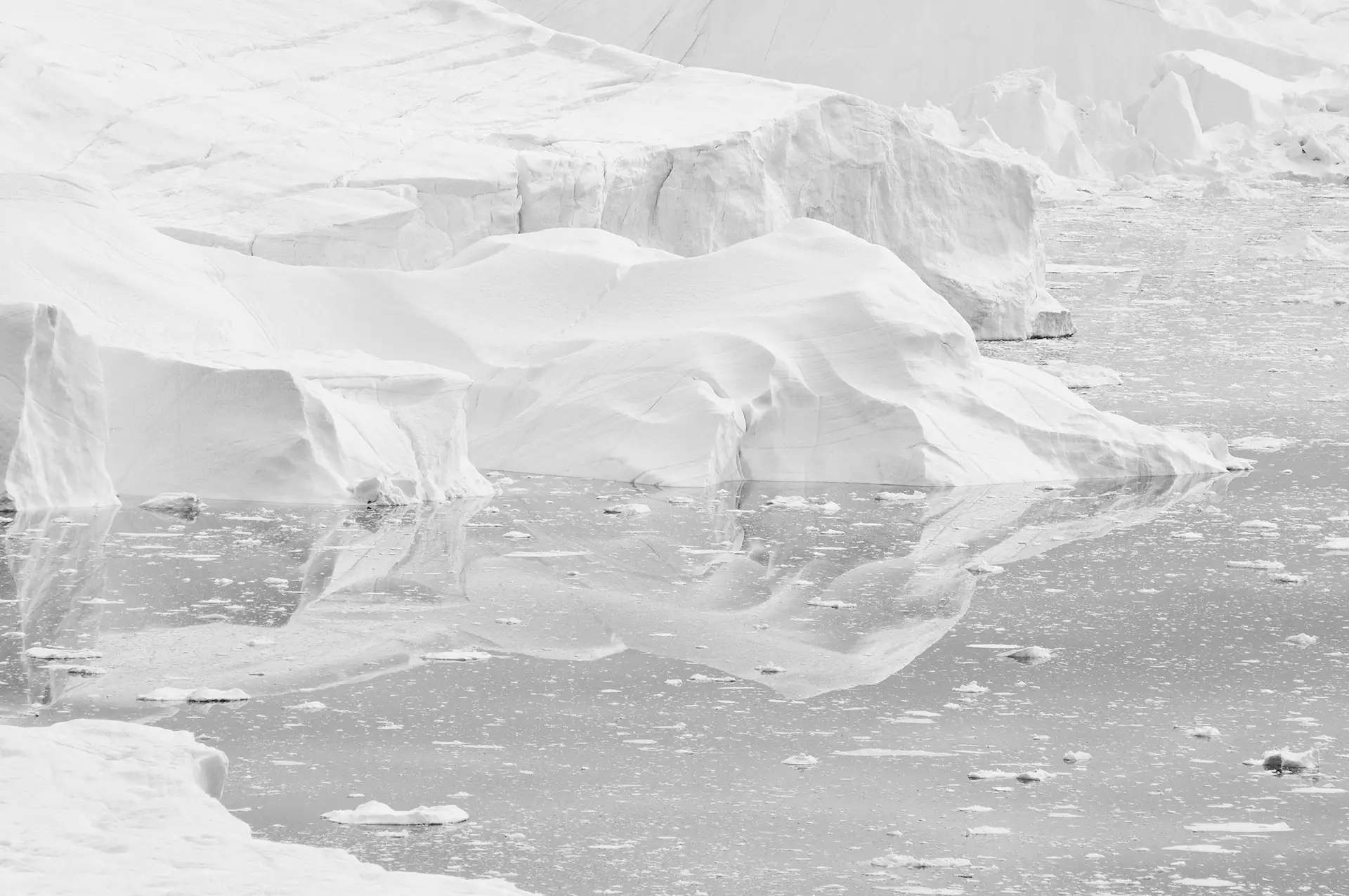 Groenlandia. Región polar ártica. Desde los años 90, la pérdida de hielo en esta isla americana se ha multiplicado por 7 según la revista 'Nature' / Foto: Alfons Rodríguez