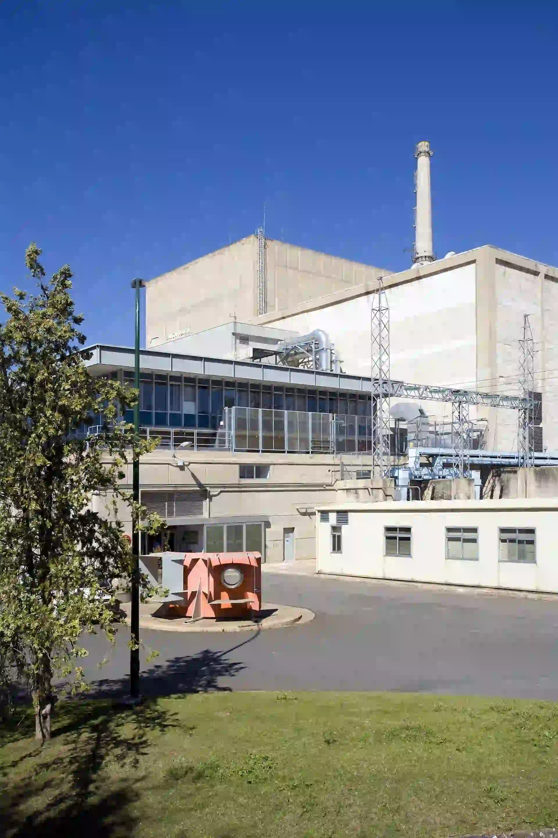Imagen del exterior de la central nuclear de Santa María de Garoña / Foto: Archivo - EP