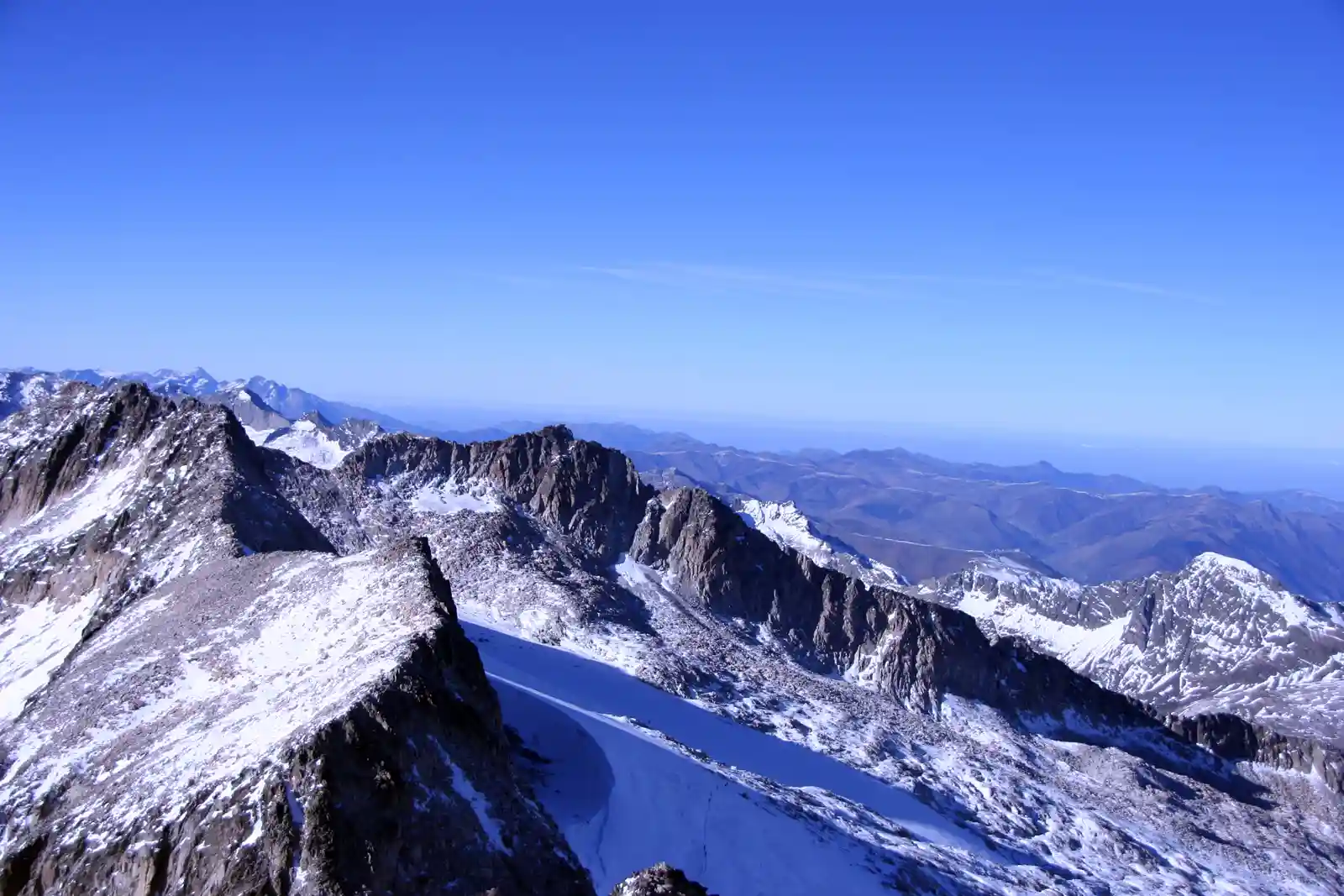 Glaciar del Aneto presenta alta peligrosidad para el montañismo / Foto: Wikipedia