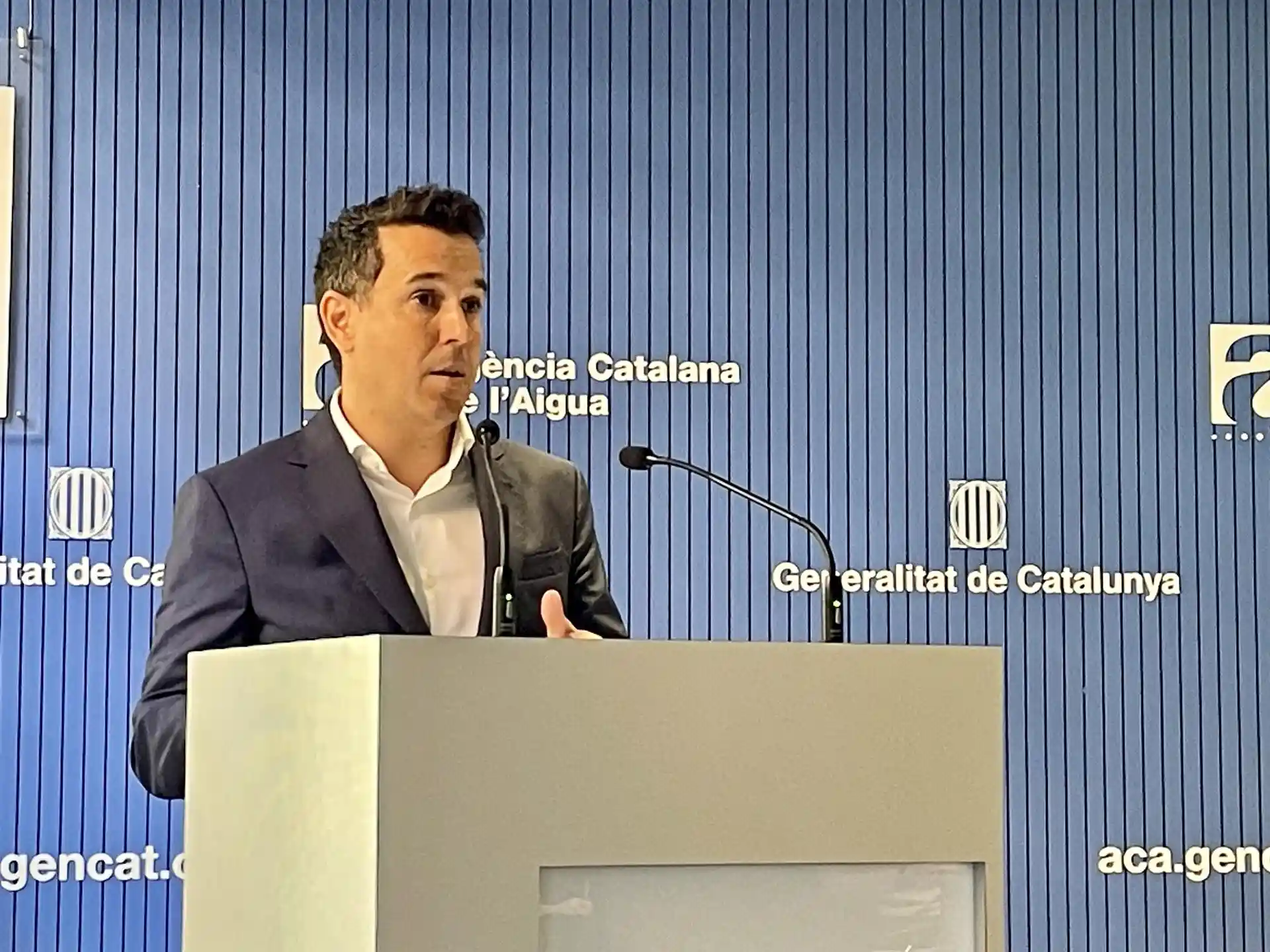 El director del ACA Samuel Reyes anuncia les restricciones de agua por la sequía / Foto: EP