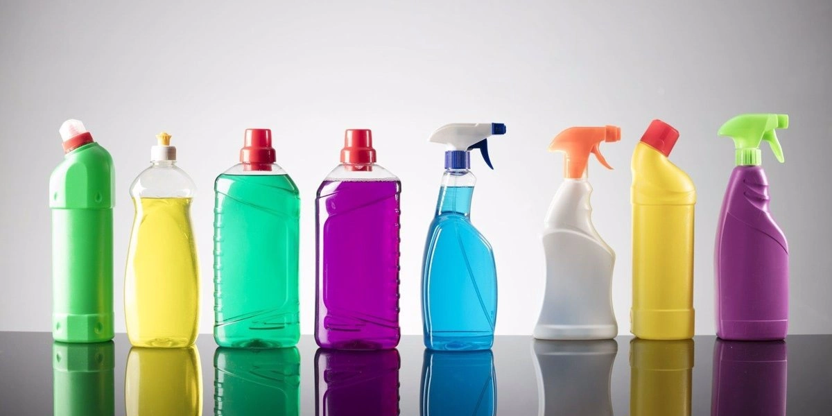 Riesgos para la salud de los productos de limpieza / Foto: EP