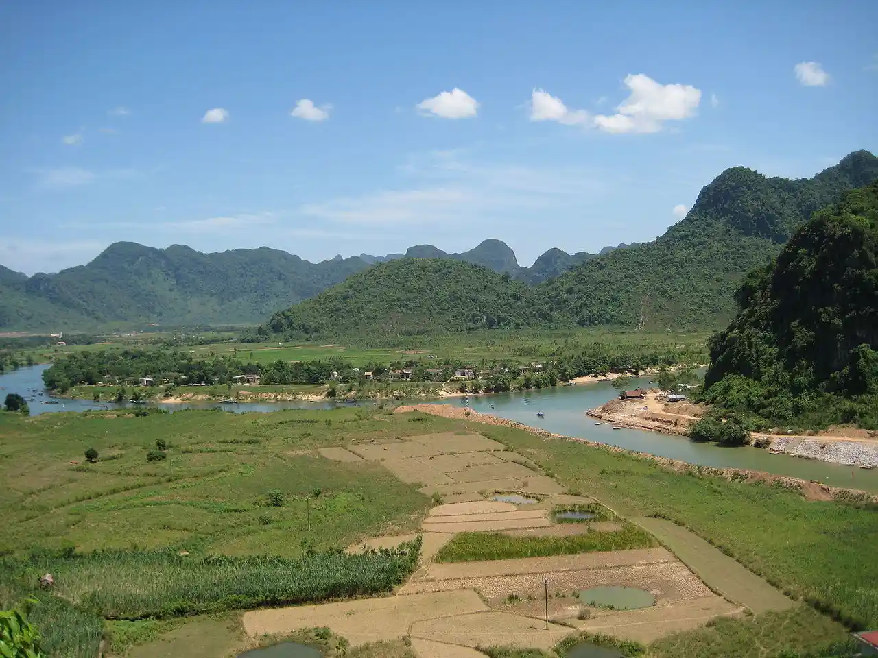 Activista ambiental condenada a tres años de prisión en Vietnam. Phong Nha-Ke Bang National Park, Vietnam / Foto: Wikipedia