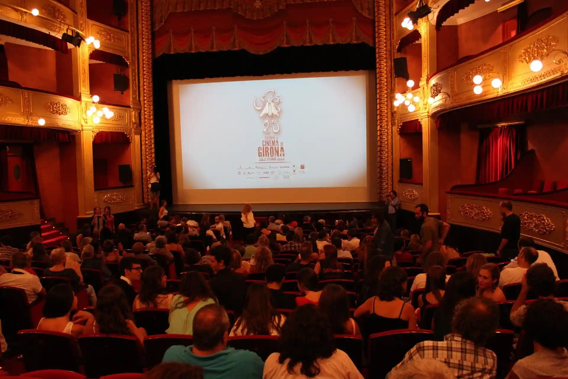 La filmoterapia puede ayudarnos a procesar emociones difíciles y a mejorar la salud mental / Foto: PB