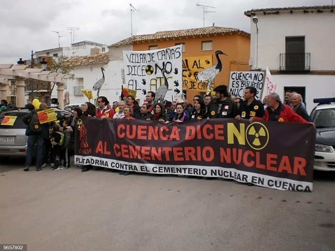 Manifestación Plataforma Anti ATC Cuenca, Villar De Cañas. Residuos nucleares / Foto: EP