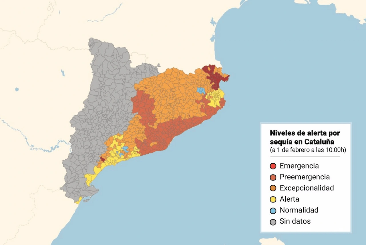 Niveles de alerta por sequía en los municipios de Cataluña / Mapa: EP