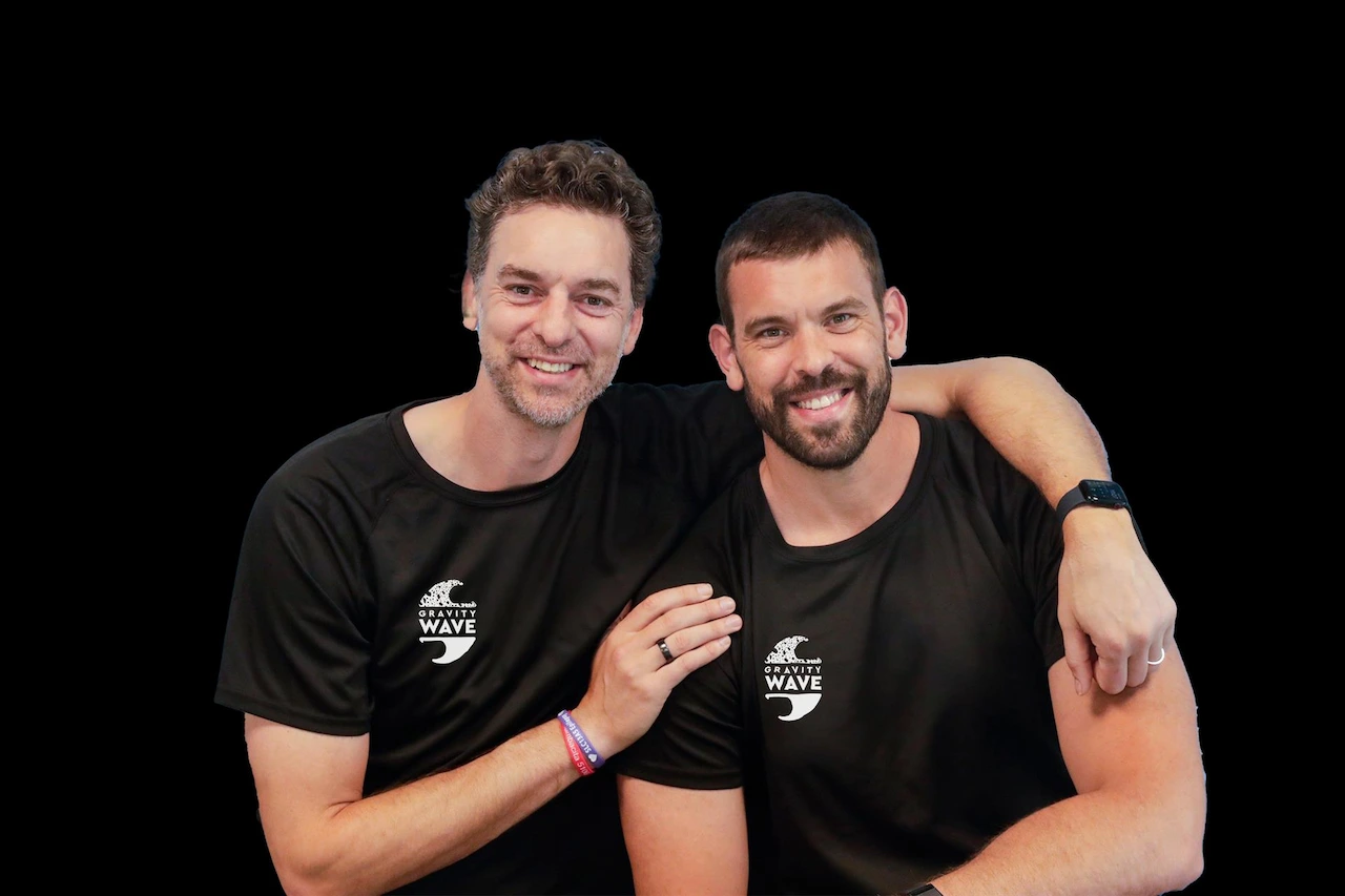 Pau y Marc Gasol se suman a Gravity Wave para impulsar la misión 'Plastic Free Oceans' / Foto: Gravity Wawe