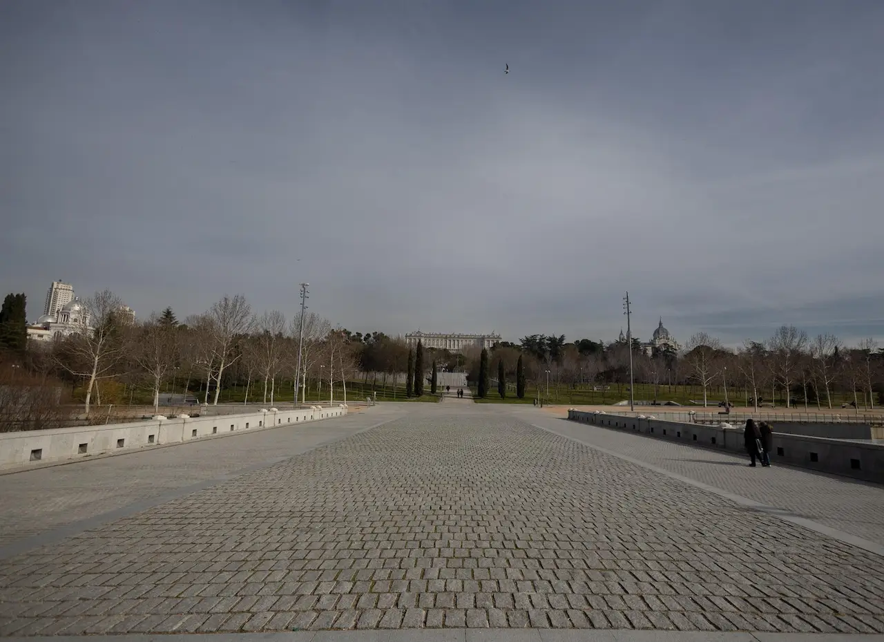 El Puente del Rey, lugar escogido por el Ayuntamiento de Madrid para su primera 'mascletà' / Foto: Eduardo Parra - EP