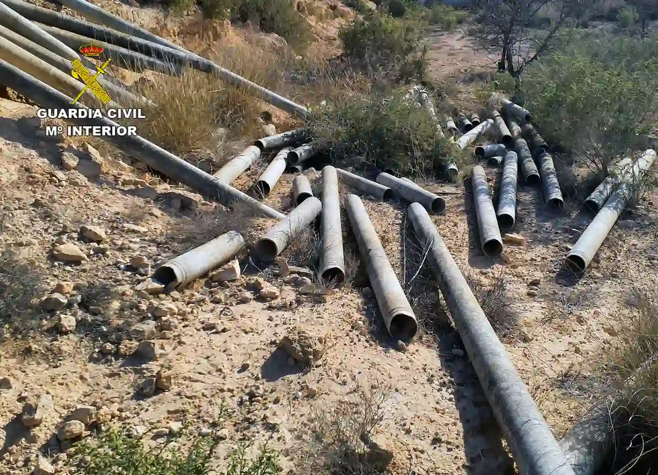 Imagen del vertedero clandestino de amianto desmantelado en Murcia / Foto: Guardia Civil