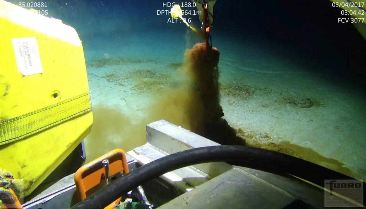 Estiman cuánta contaminación plástica hay en el fondo del océano / Foto: CSIRO