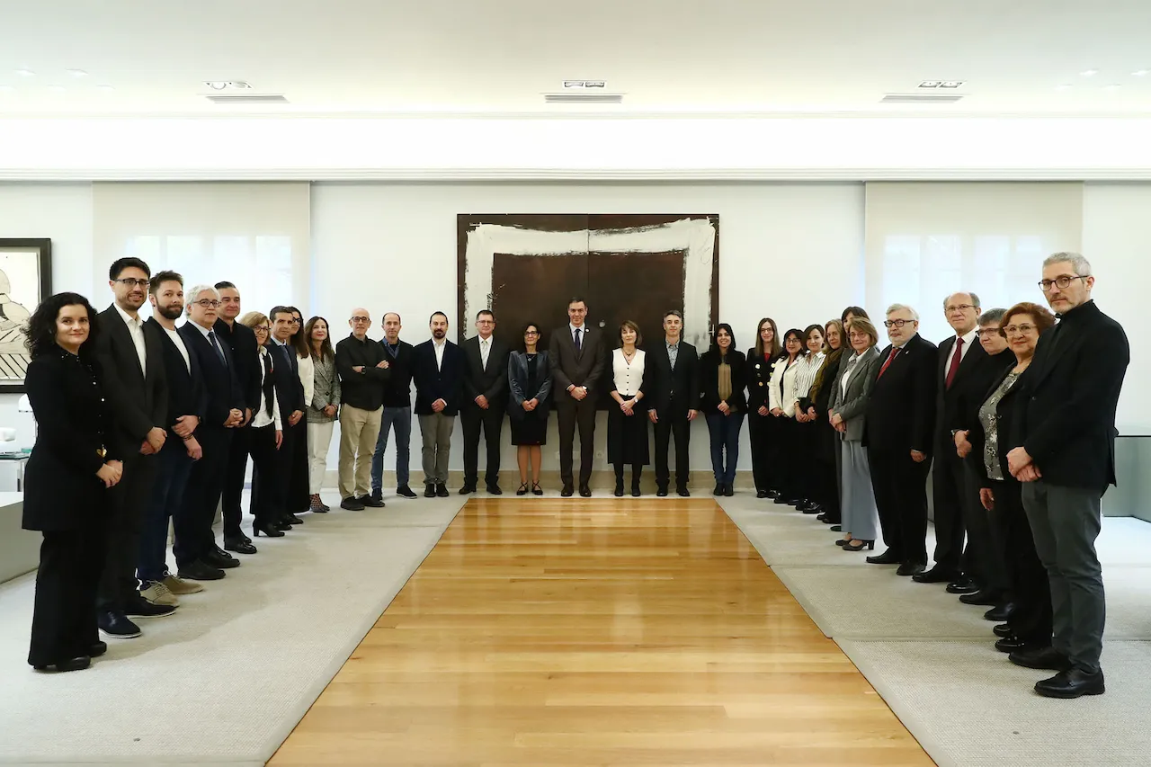 Pedro Sánchez se reúne con los asesores y asesoras científicos incorporados al Gobierno / Foto: Moncloa