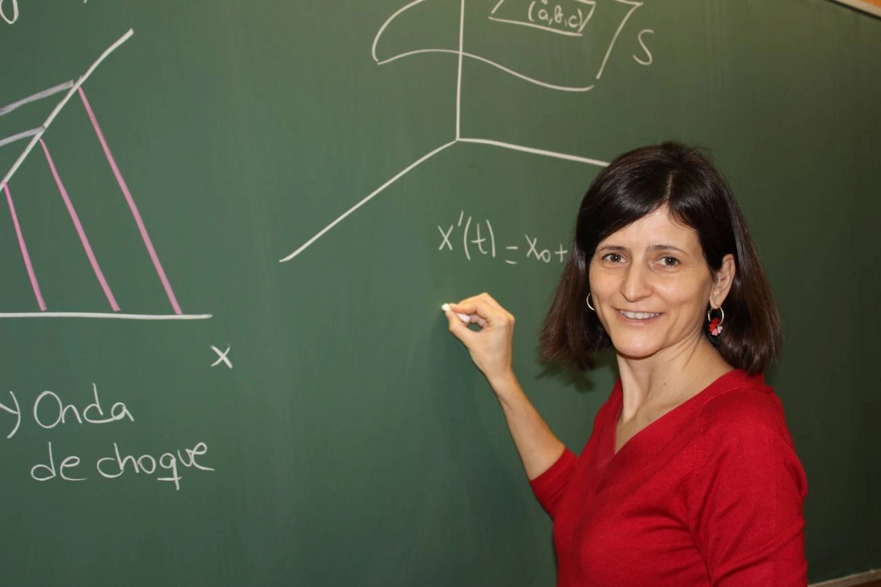 La bellesa que esconden las matemáticas. Ana Primo, profesora titular de la UAM / Foto: ICMAT