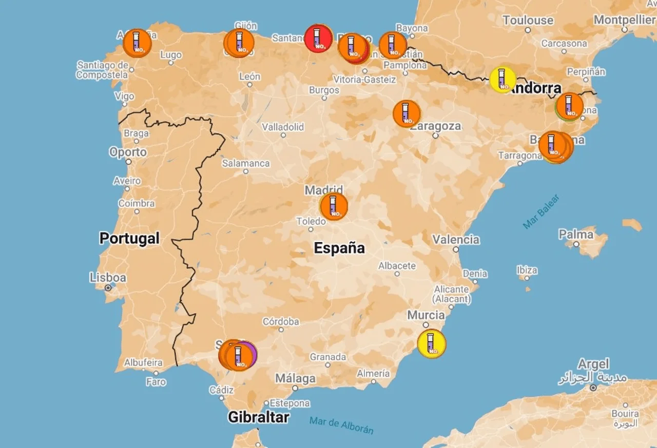 Mapa de entornos escolares con niveles de NO2 por encima de lo recomendado por la OMS / Imagen: EA