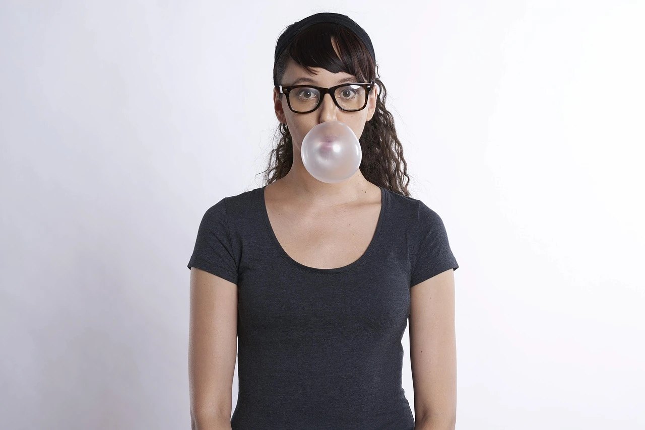 El chicle es una gran fuente de contaminación plástica que no se recicla / Foto: PB