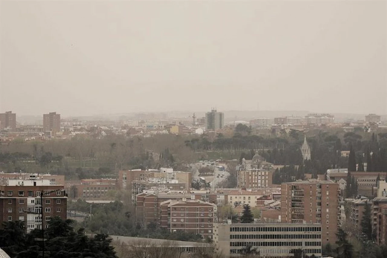 Vistas de Madrid durante un episodio de contaminación en 2022 / Foto: EP